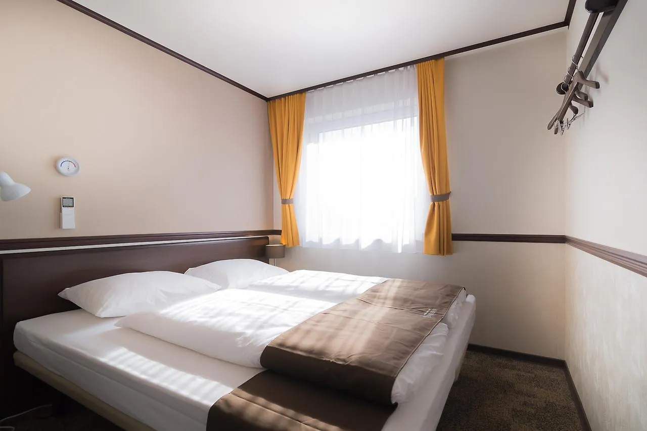 Toyoko Inn Frankfurt Am Main Hauptbahnhof 3*,