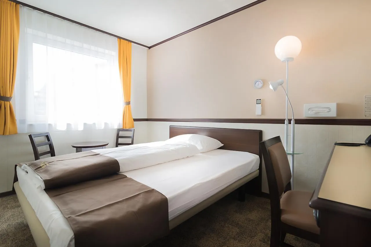 *** Hotel Toyoko Inn Frankfurt Am Main Hauptbahnhof Germany